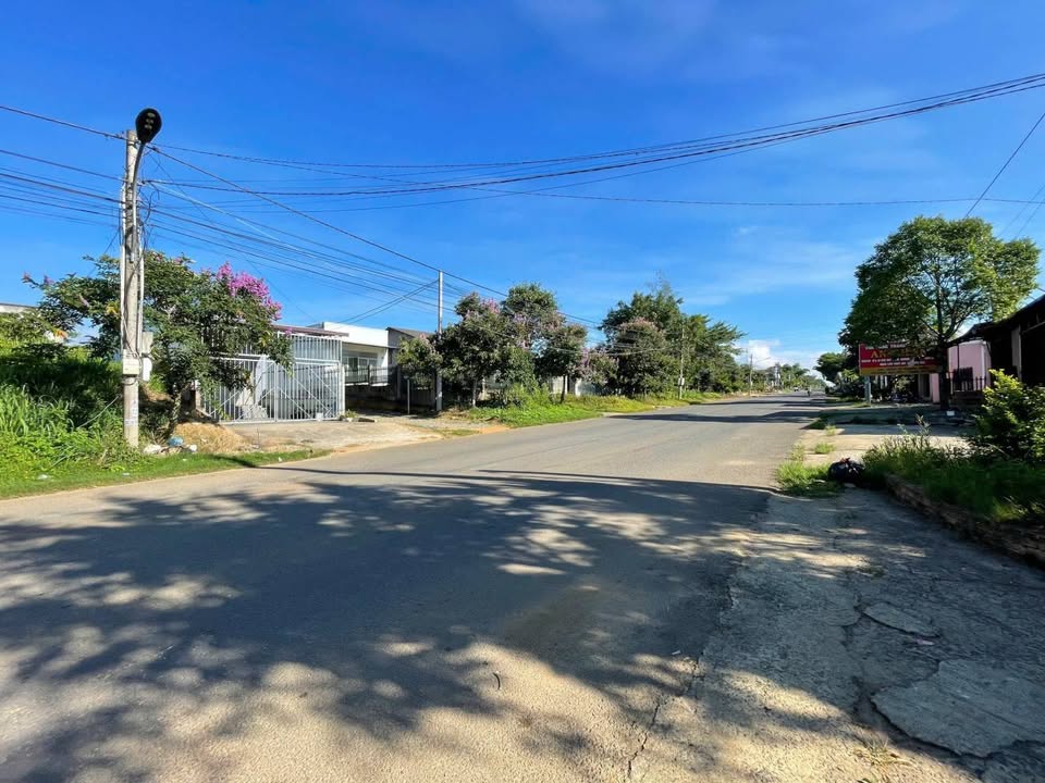 Đất mặt tiền Lê Phụng Hiểu, Bảo Lộc 1161m² giá 8 tỷ - Cơ hội vàng đầu tư!