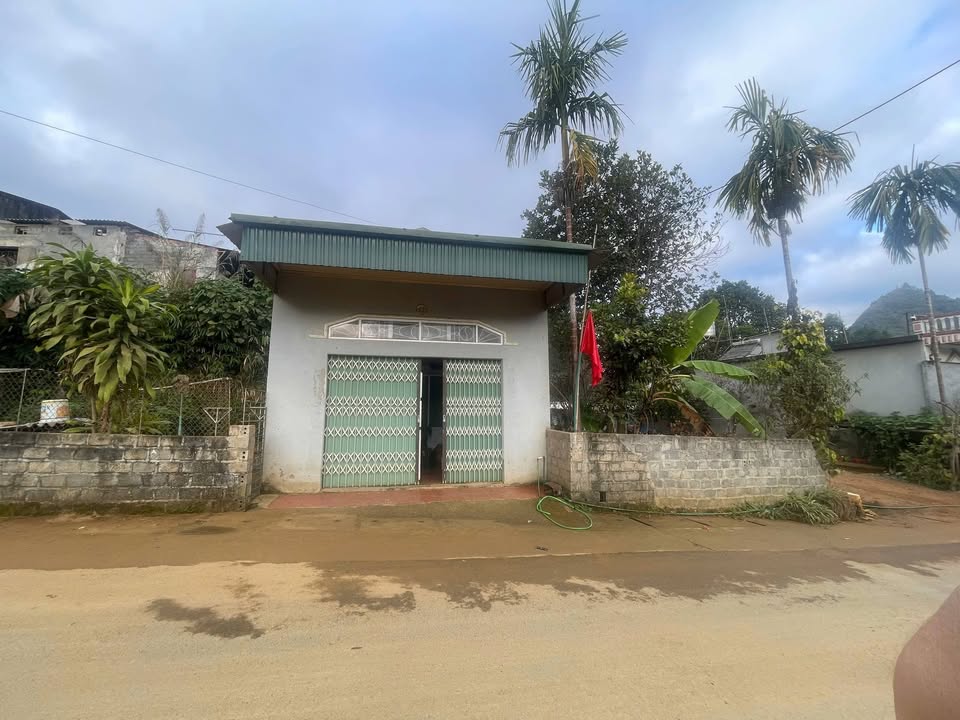 Đất nền Tân Phong Lai Châu 920m² - Sổ đỏ chính chủ, giá tốt!