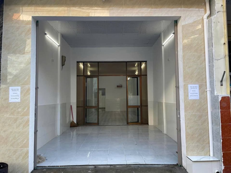 Cho thuê mặt bằng kinh doanh mặt phố Lê Hữu Trác, quận Sơn Trà - Giá chỉ 5 triệu/tháng!