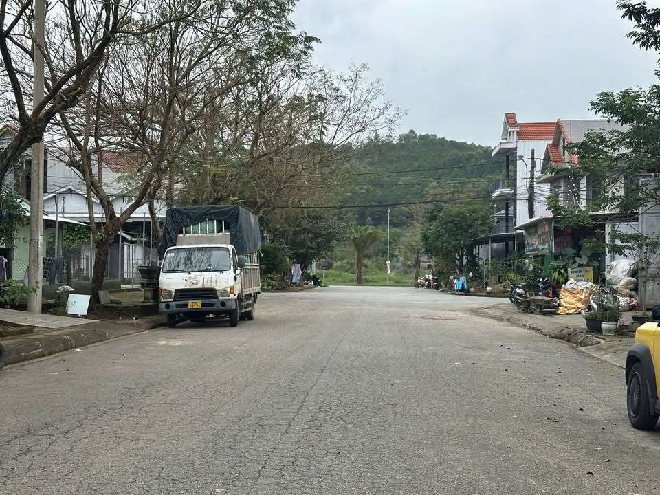 Đất nền KQH Xóm Hành, Huế 140m² giá 2.8 tỷ - Vị trí đắc địa, đầu tư sinh lời!