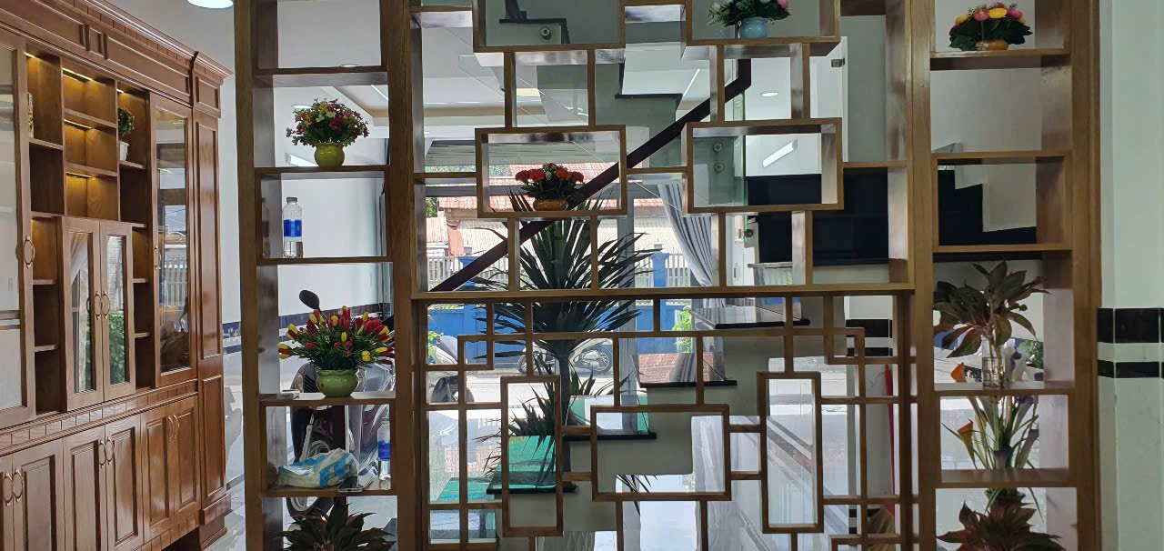 Nhà 2 tầng đường Lê Thị Riêng, quận 12, giá chỉ 3 tỷ - Sẵn sàng vào ở!