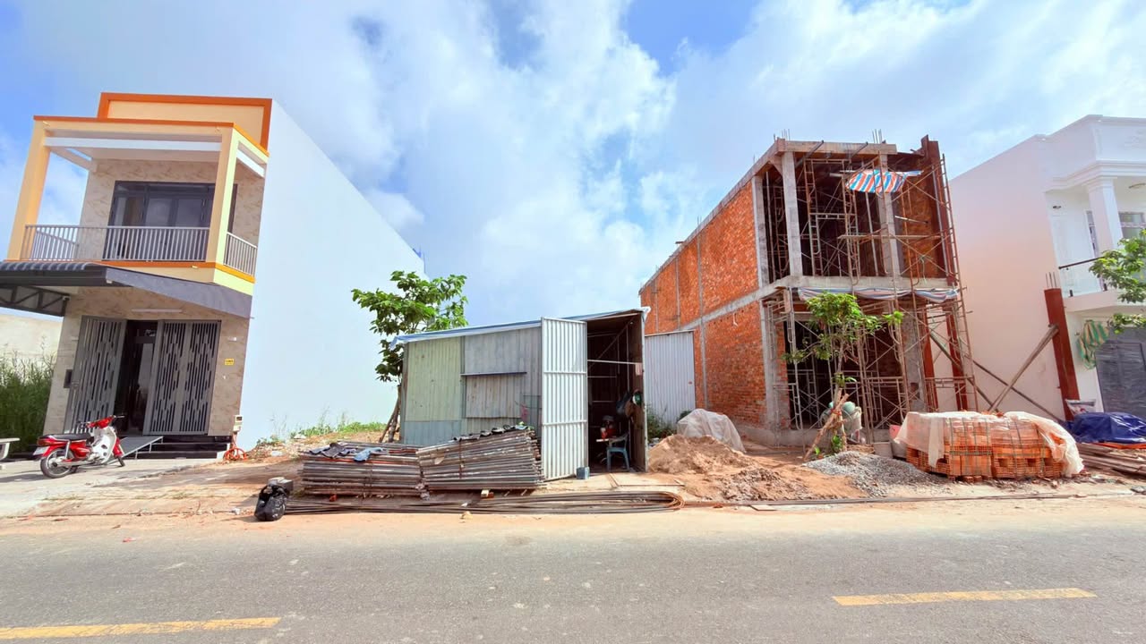 Đất nền tái định cư Rạch Giá 90m² giá 1 tỷ - Tiềm năng tăng giá cao!