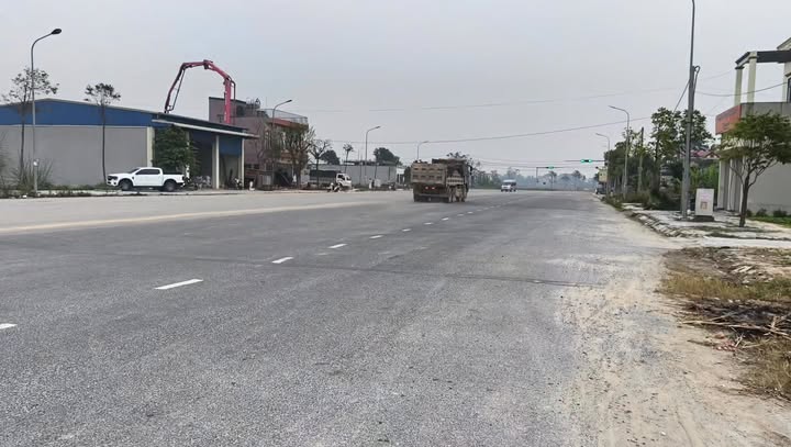 Đất nền kinh doanh Hoằng Thành 139m² - Vị trí đắc địa, giao thông thuận lợi!