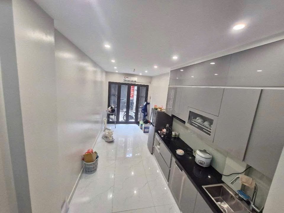 Nhà 4 tầng Tân Xuân 30m² giá 5.6 tỷ - Ô tô vào tận nhà!