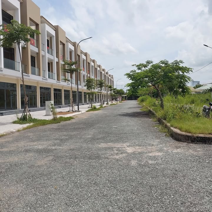 Đất thổ cư 72m² Tân Quy Tây, giá 1.45 tỷ - Mặt tiền đường 2 chiều thuận lợi cho kinh doanh!