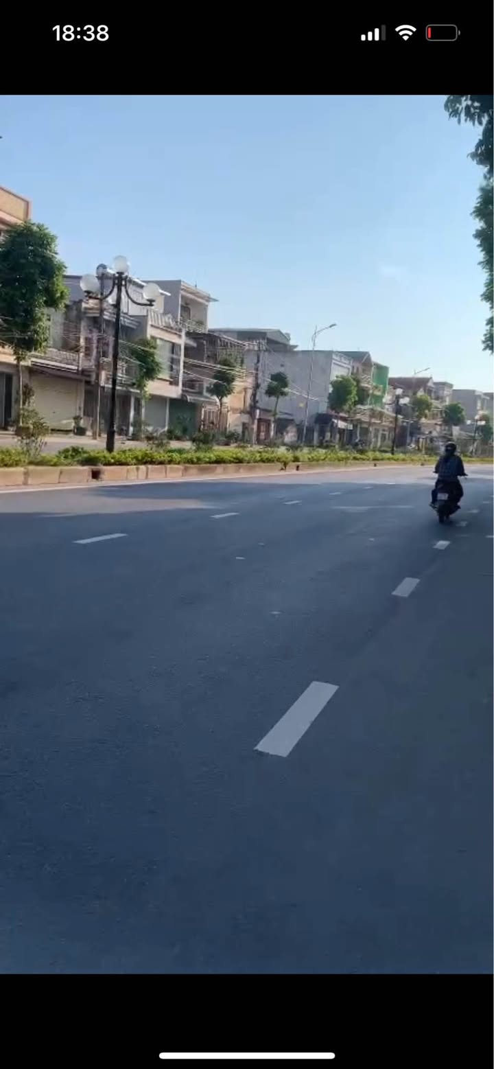 Nhà cấp 4 mặt tiền đường 87 Sơn Tây 92m² - Không gian rộng rãi cho gia đình!