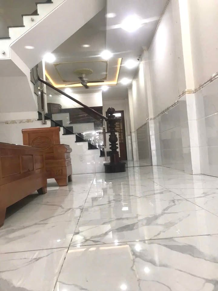 Nhà cho thuê mặt tiền Võ Thị Sáu, Dĩ An 272m² - Vừa ở vừa mở văn phòng!