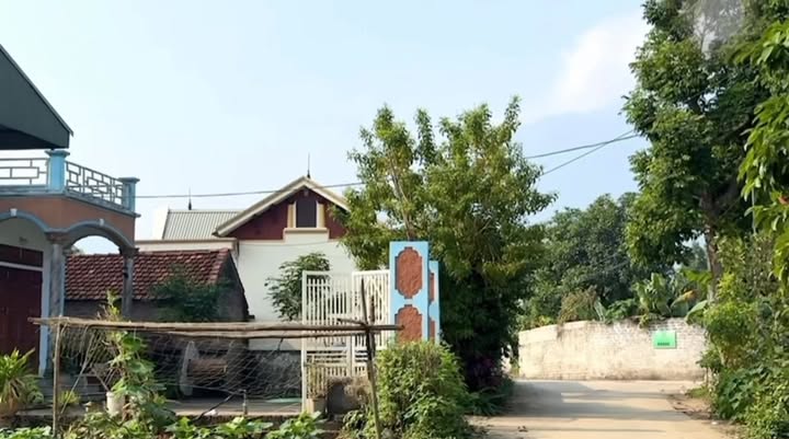 Đất Yên Bài Ba Vì 800m² giá đầu tư - View núi tuyệt đẹp!