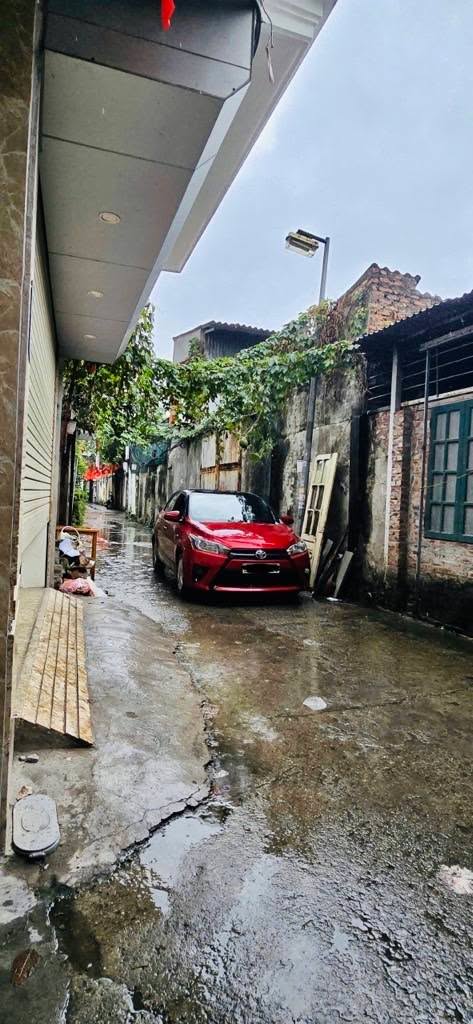 Nhà 5 tầng Phú Viên, Bồ Đề 60m² giá 11 tỷ - Ô tô ngủ trong nhà!