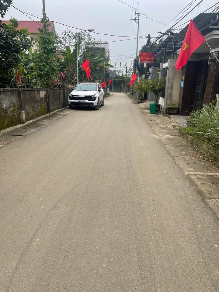 Đất nền Hương Khê 192m² giá 2 tỷ - Đường Trần Phú, kinh doanh thuận lợi!