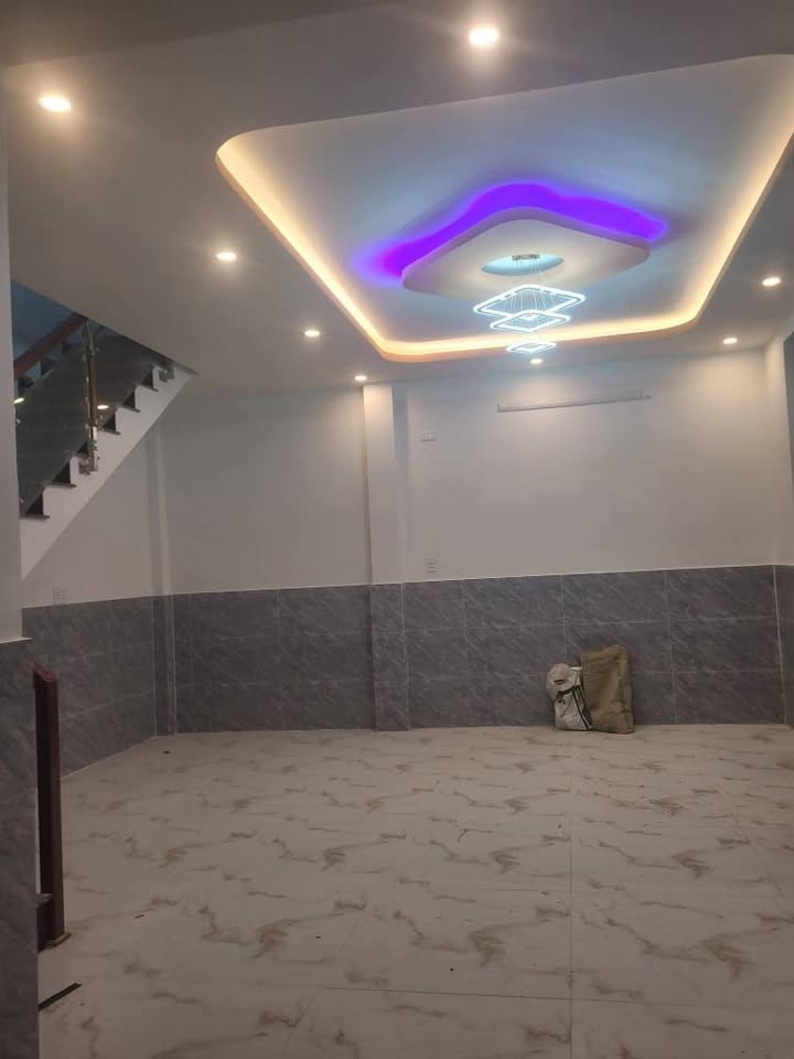 Nhà phố Hoàng Văn Thái, Liên Chiểu 50m² giá 1.35 tỷ - Thiết kế đẹp, sẵn sàng ở ngay!