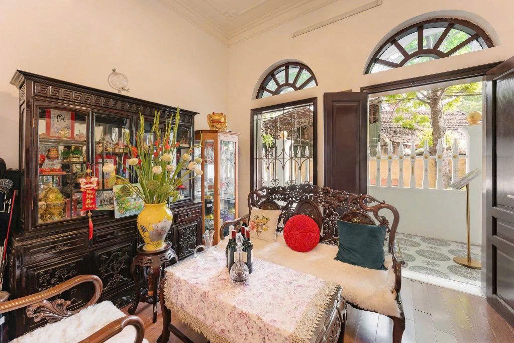 Nhà hàng - Văn phòng cho thuê tại Bắc Từ Liêm, 400m² giá 45 triệu - Không gian sống phong cách Pháp cổ