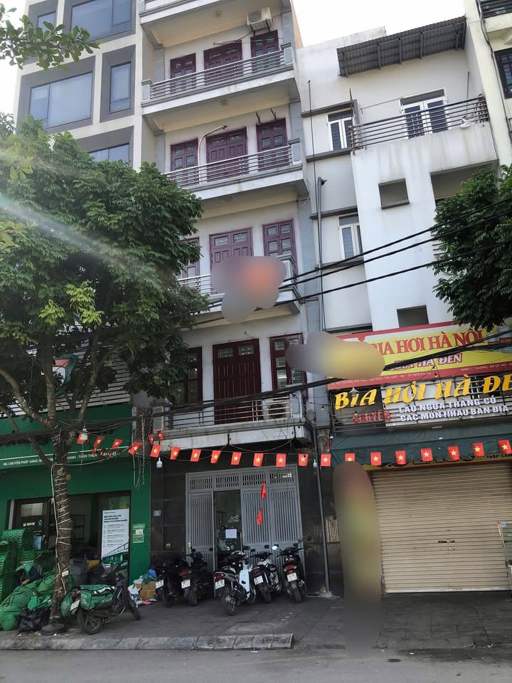 Nhà riêng cho thuê Mai Dịch, Cầu Giấy 80m² giá 27 triệu - Kinh doanh tiện lợi!