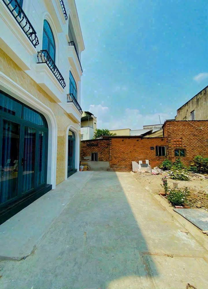 Đất nền hẻm đường 8, phường Bình Trưng Tây, quận 2, 71m² giá 4.1 tỷ - Cơ hội đầu tư hấp dẫn!