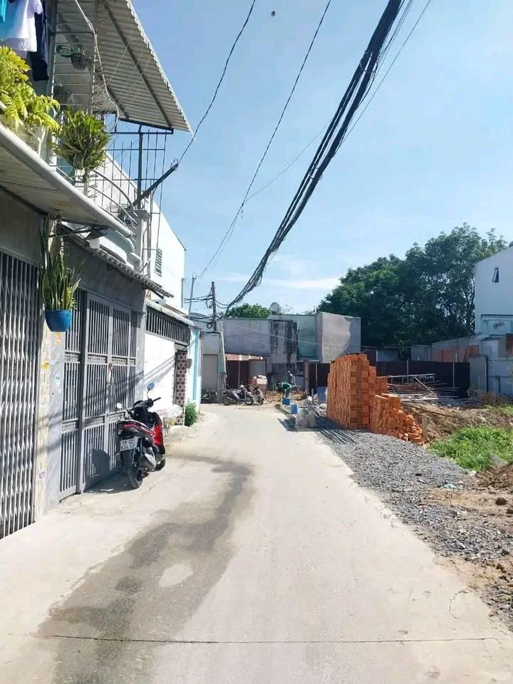 Đất mặt tiền hẻm Thới Tam Thôn - 80m² giá 2.9 tỷ - Xây dựng ngay!