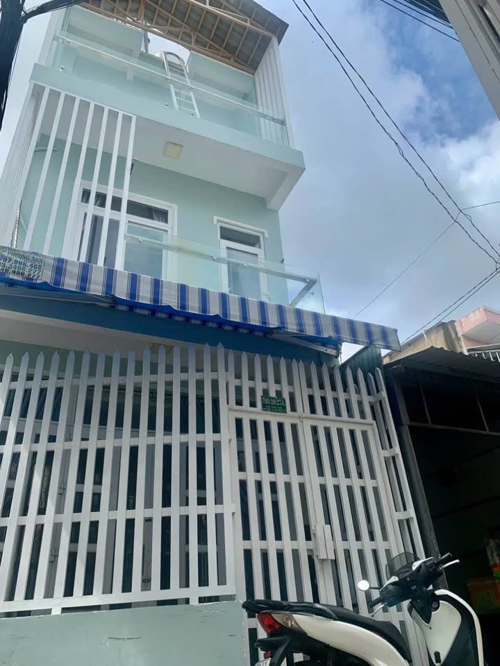 Nhà mặt tiền hẻm 793 Trần Xuân Soạn, 40m² giá 4.75 tỷ - Đầu tư sinh lời tốt!