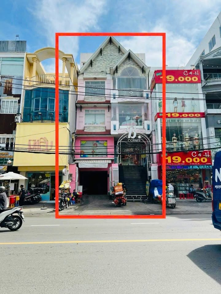 Mặt tiền Nguyễn Gia Trí Bình Thạnh 160m² - Kinh doanh tự do, giá thỏa thuận!