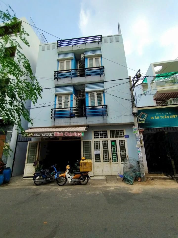 Căn hộ dịch vụ đường 18, Bình Tân 171m² giá 14 tỷ - Đầu tư sinh lời ngay!