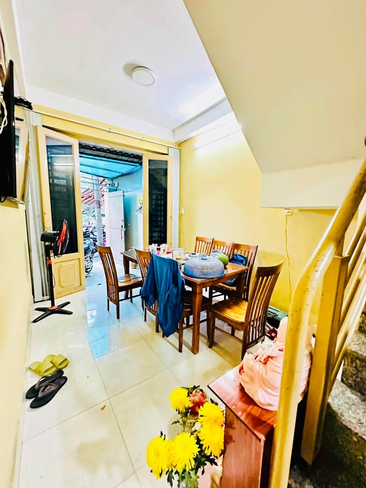 Nhà phố Xô Viết Nghệ Tĩnh - Bình Thạnh - 33m² - Tiện ích đầy đủ, vào ở ngay!