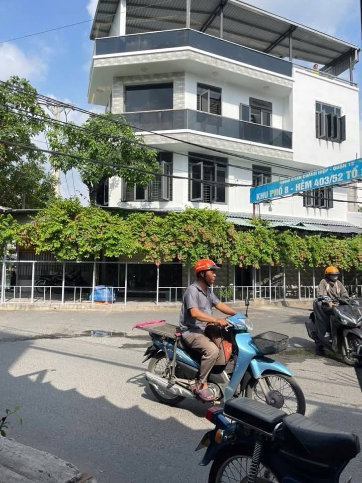 Căn góc mặt tiền kinh doanh Huỳnh Thị Hai, 120m² giá 10 tỷ - Dòng tiền ổn định!