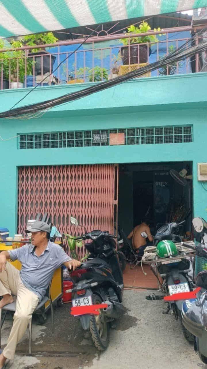 Nhà cấp 4 266/120 Tôn Đản, Q4 140m² giá 7 tỷ - Kinh doanh tốt