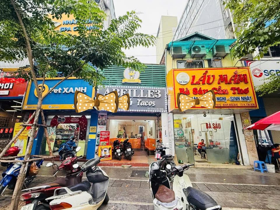 Nhà mặt phố Văn Cao, Ba Đình 120m² giá 96 tỷ - Kinh doanh sầm uất, sổ đỏ chính chủ!