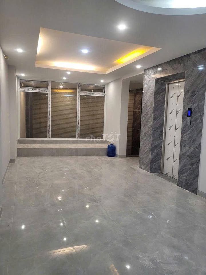 Cho thuê văn phòng 65m² tại Đường Sông Lừ, Phường Mai, Quận Đống Đa - Giá chỉ 12.5 triệu/tháng!