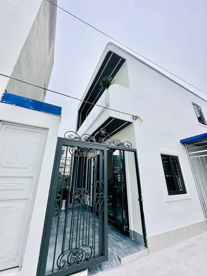 Nhà 3 Tầng Quỳnh Hoàng, An Dương 75m² giá 2.55 tỷ - Thiết kế full nội thất, sẵn sàng ở ngay!