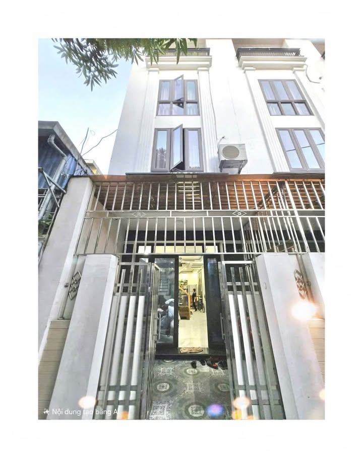 Nhà 4 tầng mặt ngõ Đường Đông Khê 56.9m² giá 4.45 tỷ - Ô tô đỗ cửa, chính chủ!