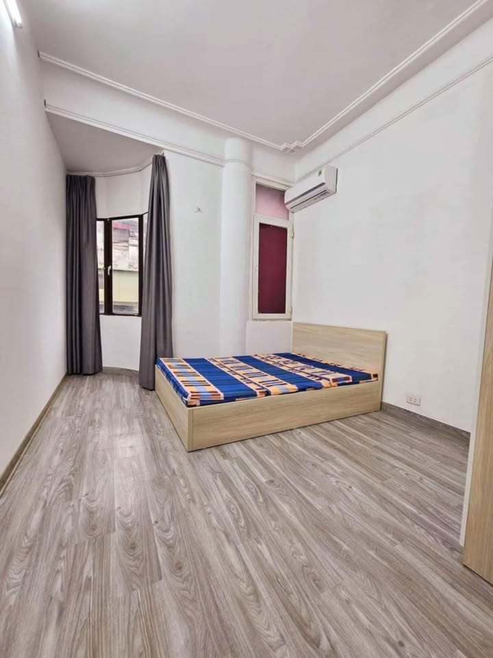 Phòng cho thuê tại 41 Hàng Bún, Ba Đình - Nội thất đầy đủ, giá cả thỏa thuận!