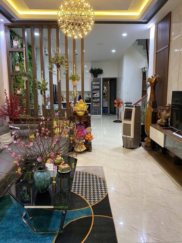 Nhà 3 tầng tại Yên Khê 2, Thanh Khê 90m² giá 6 tỷ - Sổ đỏ chính chủ!