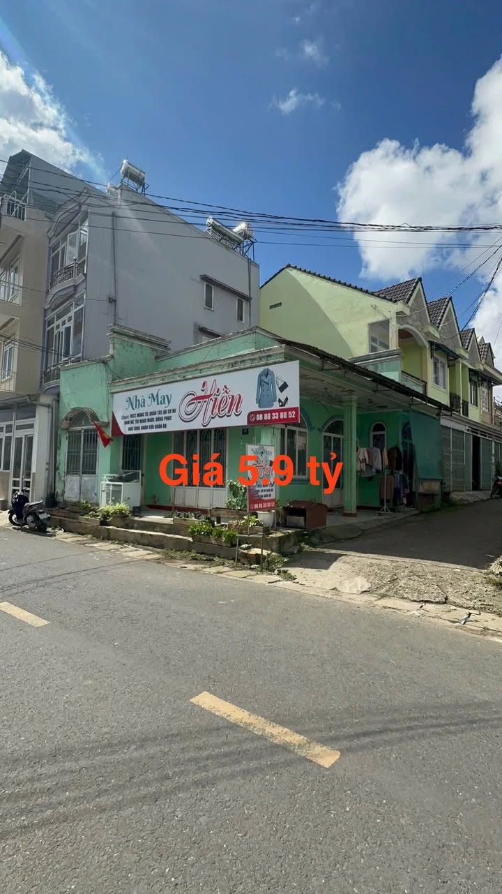 Nhà 2 mặt tiền kinh doanh phường Lâm Viên, Đà Lạt 74m² giá 5.9 tỷ - Cơ hội đầu tư hiếm có!