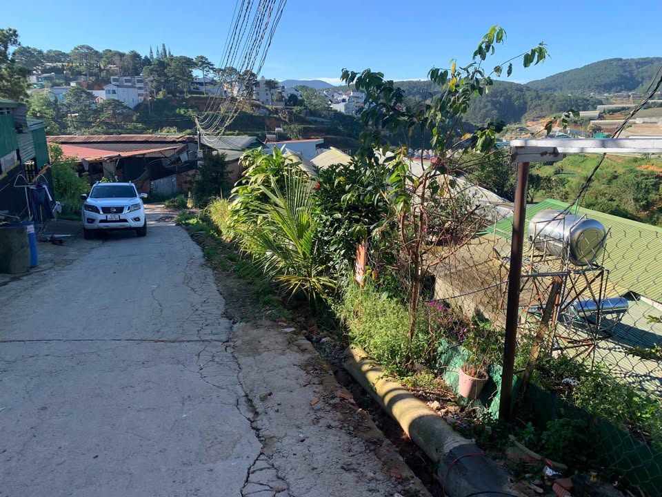 Đất nền trung tâm Đà Lạt 3300m² giá 36.3 tỷ - Pháp lý rõ ràng, sang tên nhanh!