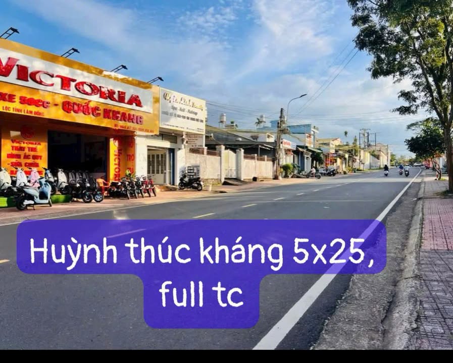 Nhà mặt tiền Huỳnh Thúc Kháng, Bảo Lộc 125m² giá 6.2 tỷ - Kinh doanh thuận lợi!
