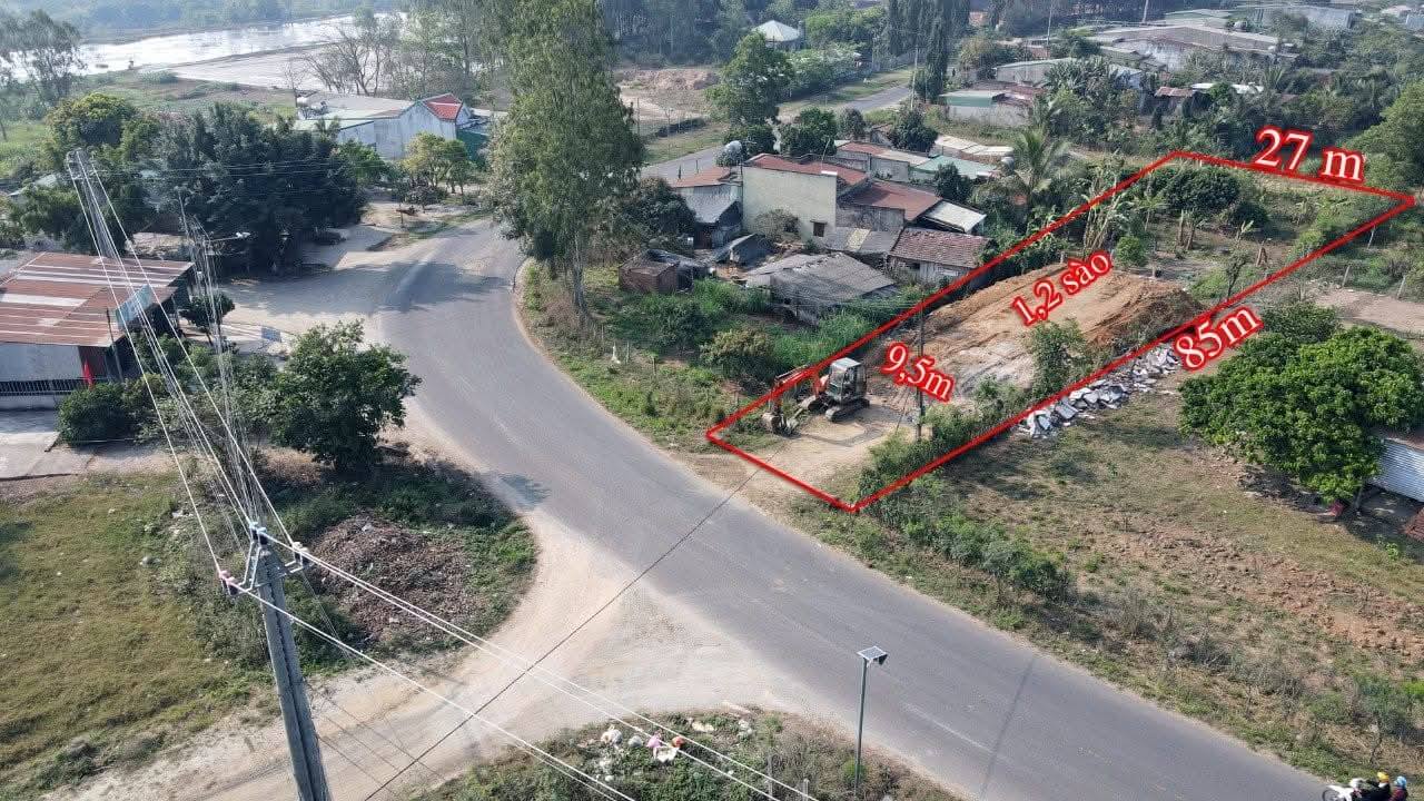 Đất nền mặt đường tỉnh lộ 961, Ea Kar, Đắk Lắk 4320m² - Cơ hội đầu tư tuyệt vời!