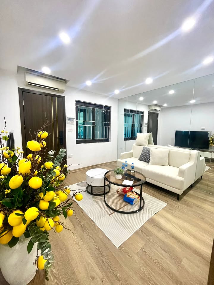 Căn hộ TT Quỳnh Mai 60m² giá 3 tỷ - Sổ đỏ chính chủ, gần đại học!