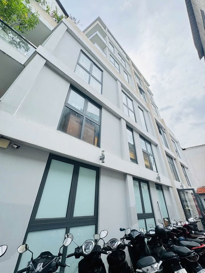 FrontHouse kinh doanh quận 3 128m² giá 118 tỷ - Mặt tiền đắc địa!