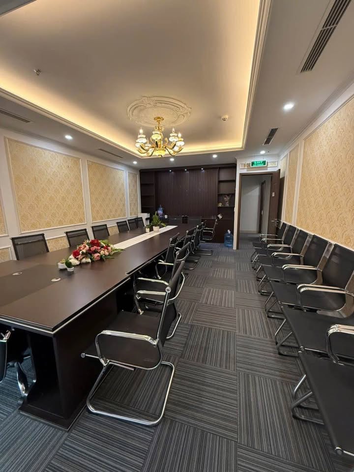 Cho thuê sàn văn phòng 130m² tại Mỹ Đình - Full nội thất đẹp, giá 17 triệu