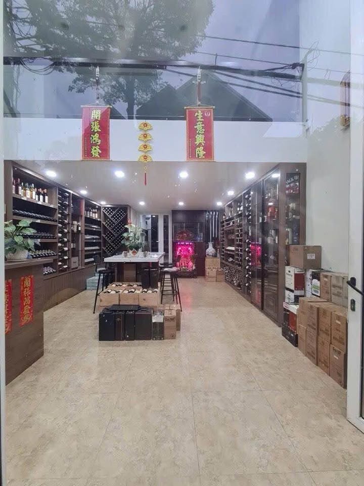 Nhà mặt tiền khu dân cư Trung Sơn, quận Bình Chánh 100m² giá 20.5 tỷ - Sẵn sàng ở ngay!