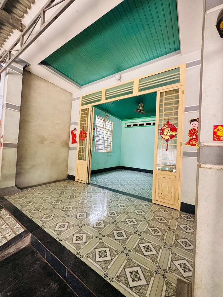 Nhà bán Hẻm 10 đường Nguyễn Hữu Thọ, TP Tây Ninh 125m² giá 790 triệu - Sở hữu ngay trung tâm tiện ích!