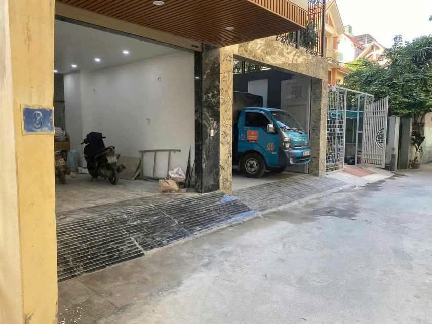 Nhà 7 tầng đẹp tại Xuân La, Tây Hồ 77m² giá 28 tỷ - Ô tô vào nhà thoải mái!