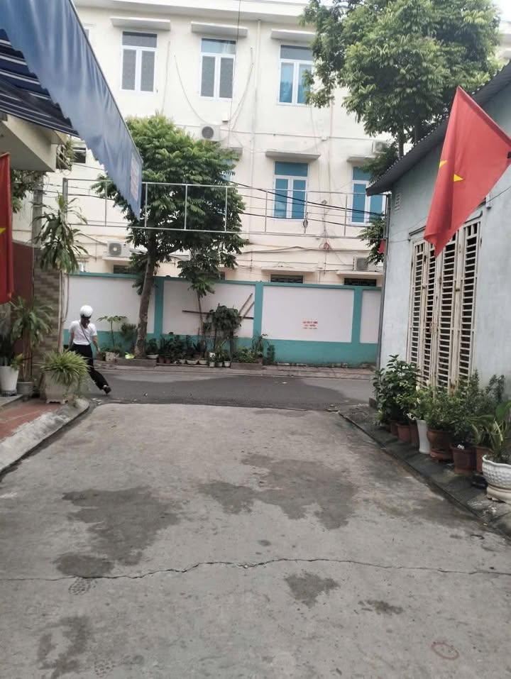 Nhà 1 tầng Trại Chuối, Hồng Bàng, Hải Phòng 33m² giá 2.15 tỷ - Cơ hội đầu tư tuyệt vời!