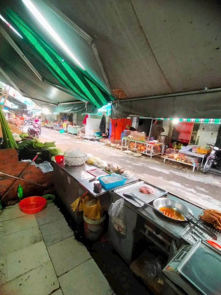 Bán nhà mặt tiền chợ Trại Bò, Biên Hòa 80m² giá 3.45 tỷ - Kinh doanh đỉnh cao!