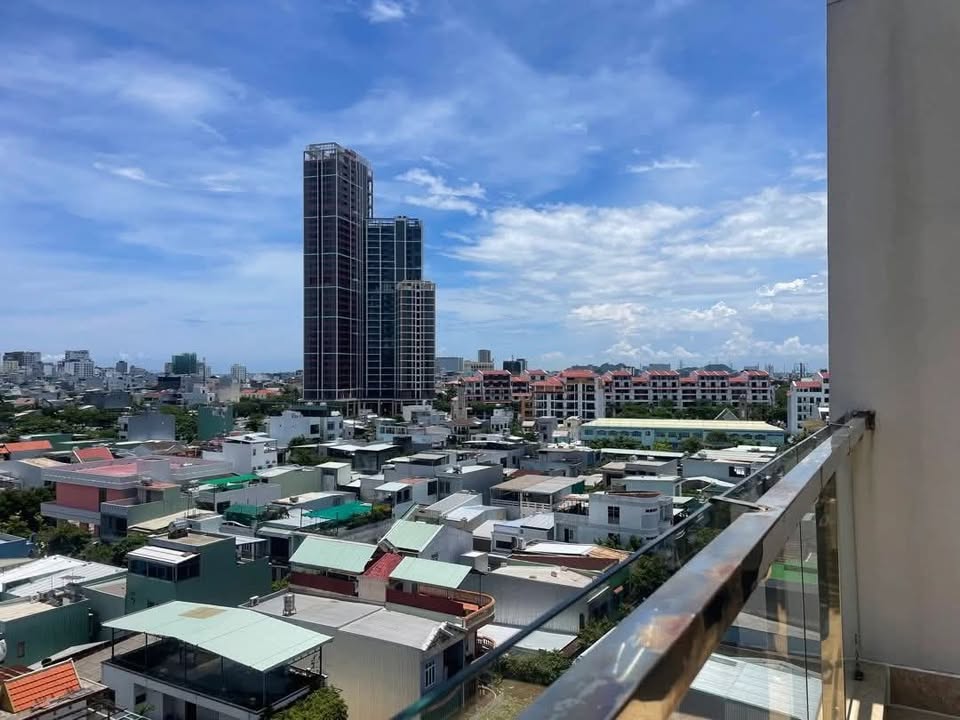 Khách sạn 10 tầng mặt tiền đường Trần Quang Diệu Đà Nẵng 101,4m² - Doanh thu 220 triệu/tháng