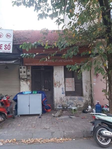 Nhà cấp 4 Đội Cấn 94m² giá 36 tỷ - Vị trí đắc địa, ô tô tránh