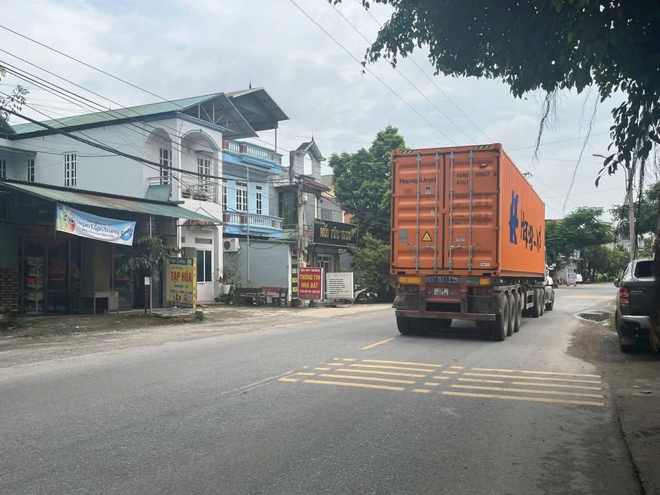 Đất thổ cư Quốc Oai 125m² giá 4.7 tỷ - Mặt tiền rộng, kinh doanh sầm uất!