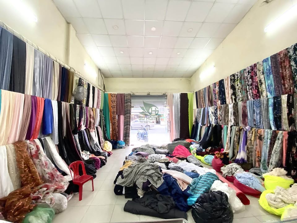 Cho thuê mặt bằng 200m² tại Vạn Thạnh - Giá 38 triệu/tháng, vị trí đông khách!