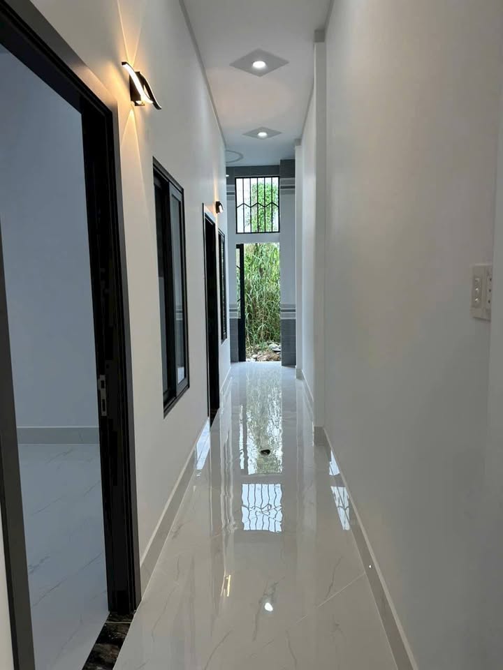 Nhà mới hoàn thiện tại Phường An Hội, Bến Tre 110m² giá chỉ 1.95 tỷ - Chỉ cần dọn vào ở ngay!