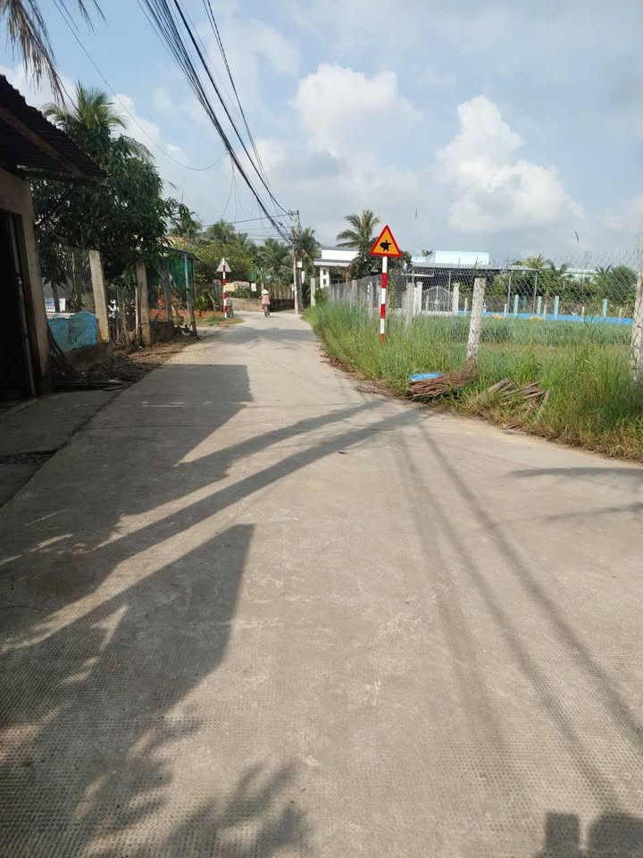 Đất nền Sơn Đông Bến Tre 171m² giá 700 triệu - Đầu tư sinh lời ngay!