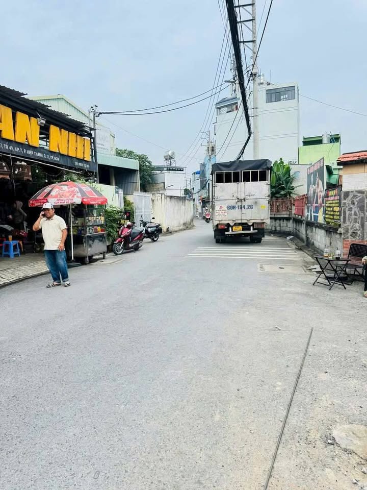 Lô Đất Hẻm 240 đường HT13, quận 12, 287m² giá chỉ 8.99 tỷ - Cơ hội đầu tư tuyệt vời!